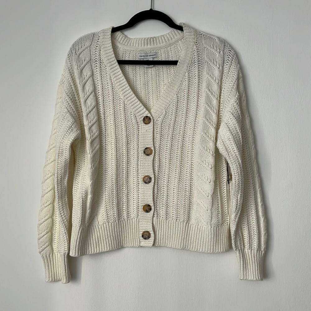 NWT Cupcakes & Cashmere Cardigan